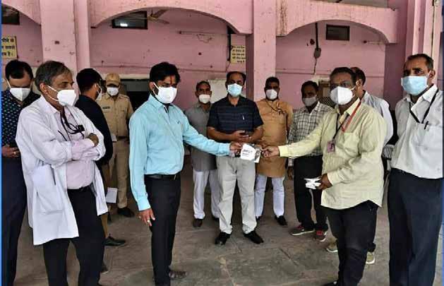 To keep people safe, we have distributed 100,000 masks in Ajmer &